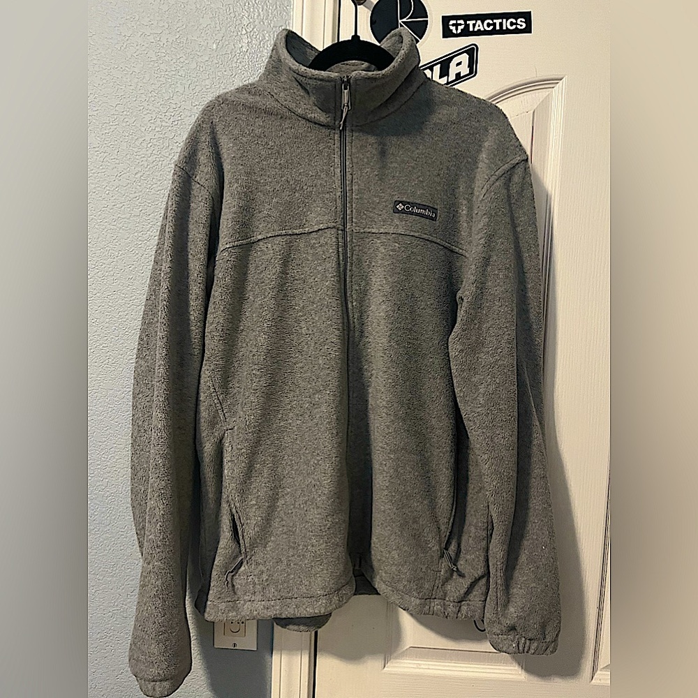 Columbia  fleece/ gray